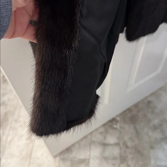 Saga Full Length Black Mink Coat with 2 mink Caps in black and white. - Picture 15 of 15
